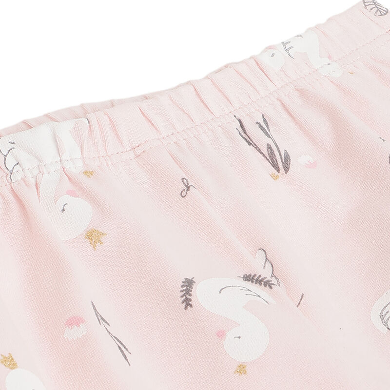 Girls Light Pink Applique Outfit with Short Pants image number 7